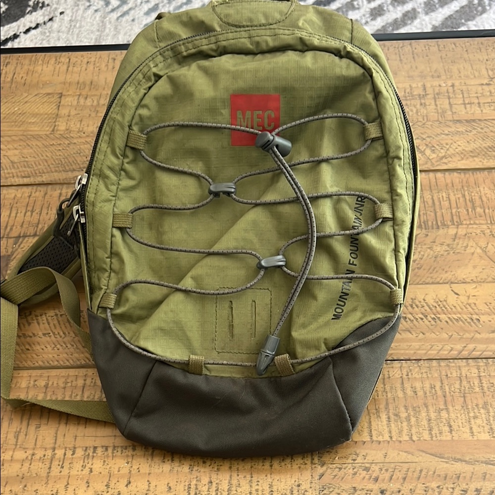 MEC Mountain Fountain JR Hydration Pack